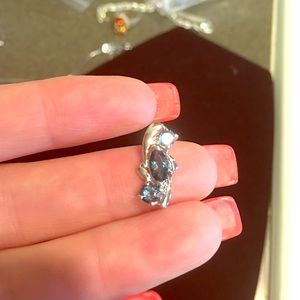 Brilliant Sky Blue topaz & solid Sterling silver .925 pendant